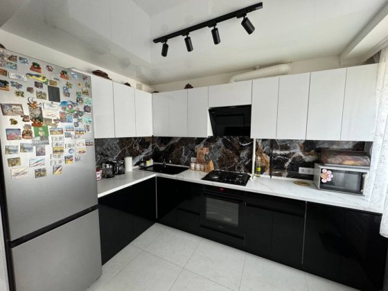 Продам 3х комнатную квартиру район острова Самар