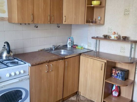 Продам2х кімнатну чешку.Сільпо. Самар