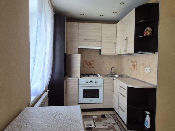 Продам однокімнатну квартиру Самар