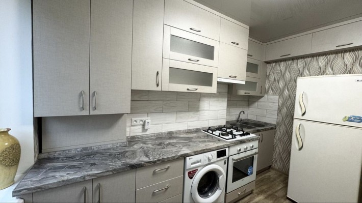 2-х кім квартира , рн податкової - фото 1