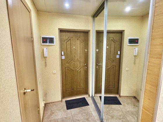 Продам 1к квартиру с газовим індивідуальним опаленням в центрі Самар Самар