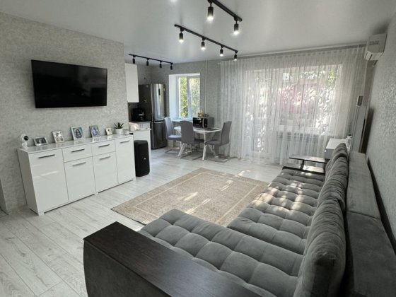 Квартира в центрі міста 2 поверх Павлоград