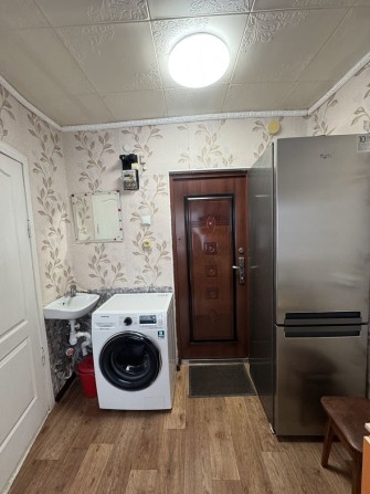 Продам малосемейку район Варуса - фото 1