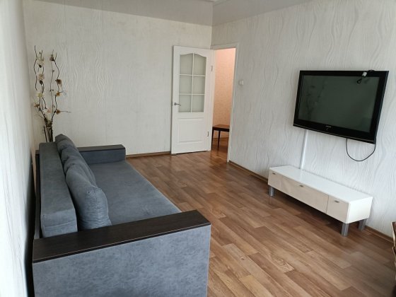 Продам 2-ох кімнату квартиру в центрі міста Павлоград