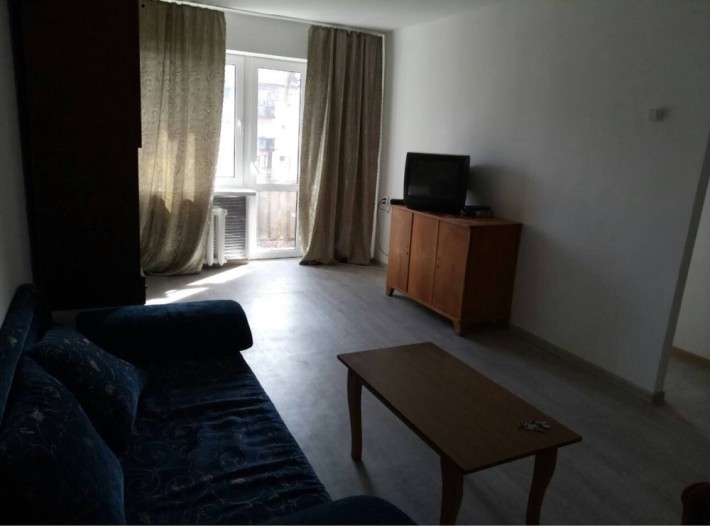 Продам квартиру , 1-комнатная , центр - фото 1