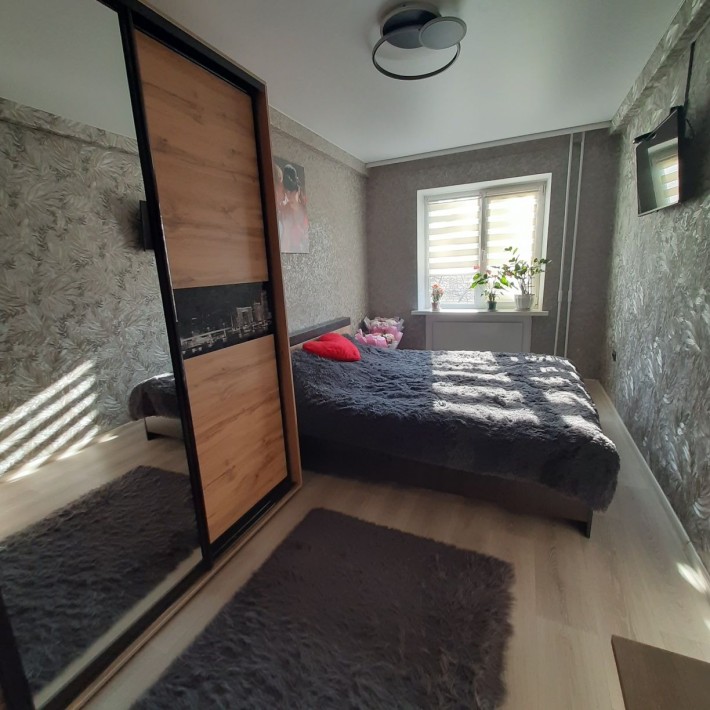 Продам свою 2к квартиру р-н 6 школи - фото 1