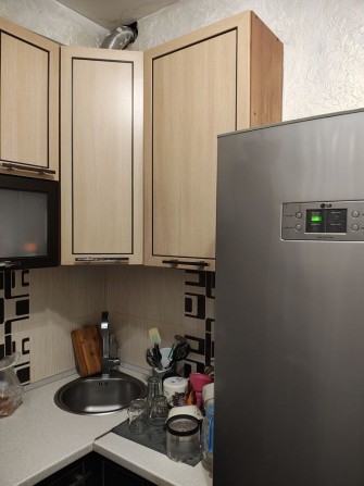 Продам трёхкомнатную квартиру центре - фото 1