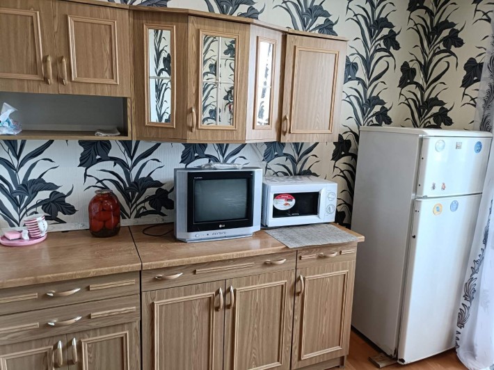 Срочно продам 2-х кімнатну квартиру Павлоград, р-н медучилища - фото 1