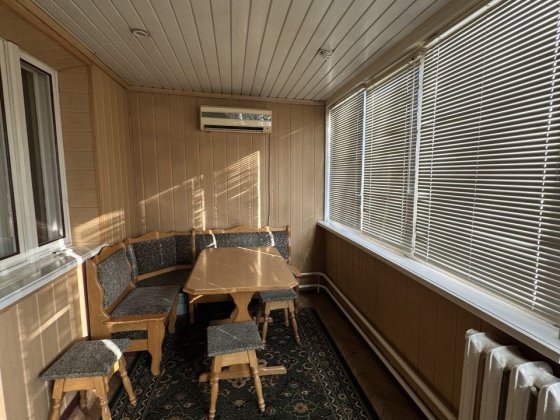 3 кімнатна квартира  з автономним газовим опаленням Самар Самар