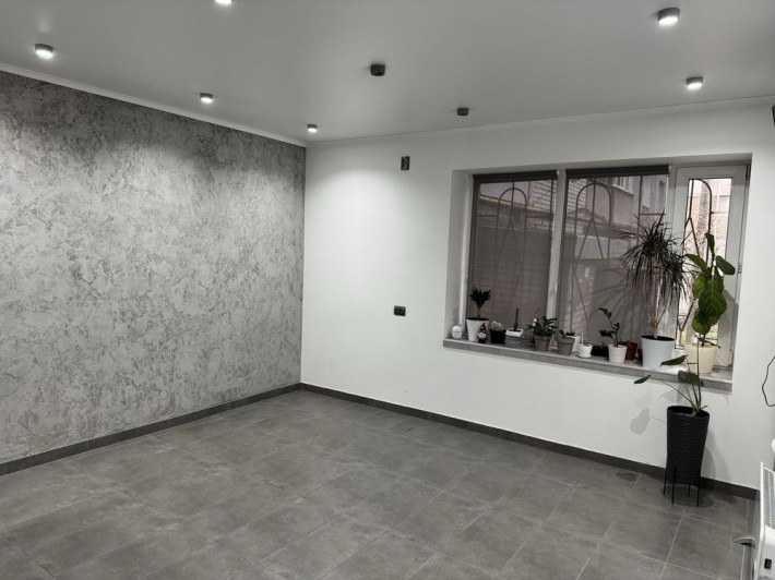 Квартира Продаж 1/5 - фото 1