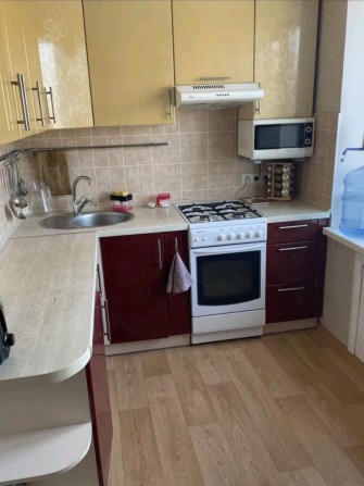 Продам 1-к. квартиру в самом центре - фото 1