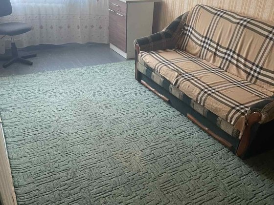 Продаж 2 км. квартири Варус Самар