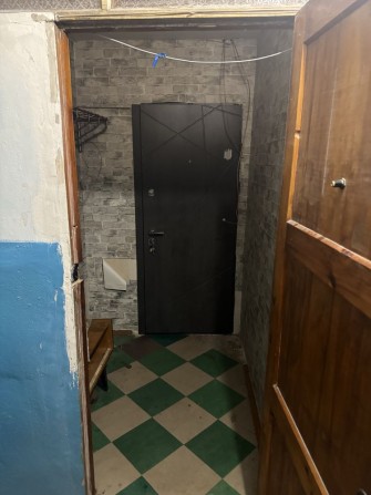 Продам 2-х кімнатну квартиру - фото 1