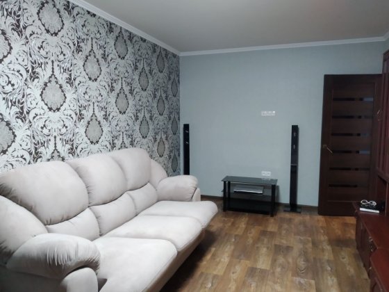 Продажа 2-х комнатной квартиры в центре Павлоград