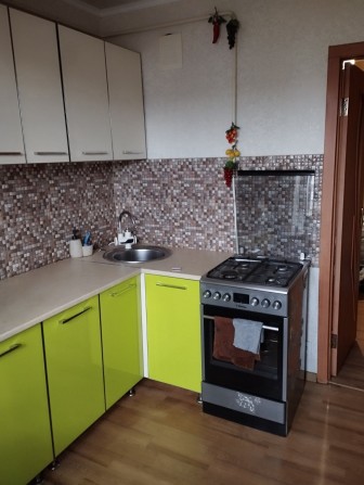 АН продам 2 х ком.квартиру,центр - фото 1