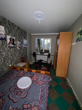 Продам 2 кім квартиру 1 поверх - фото 1