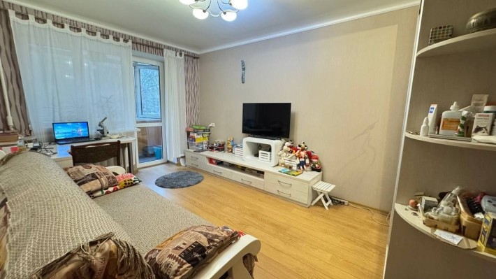 Продаж 3-кімнатної квартири. Новомосковськ. - фото 1