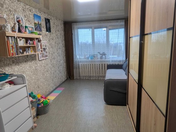 Продам двухкімнатну квартиру Павлоград