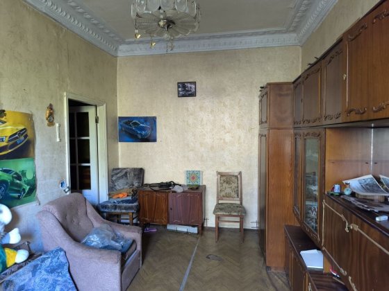 Продам двухкомнатную квартиру на Площади Світловодськ