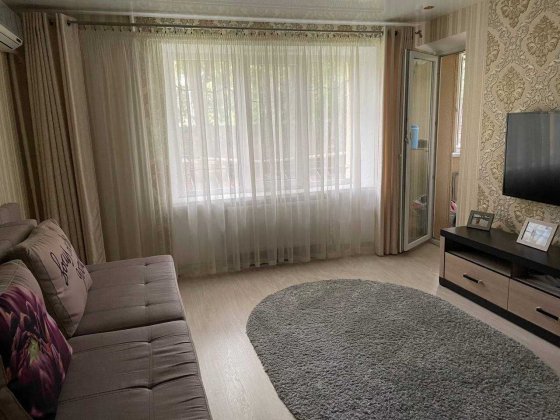 Продам 2-кімнатну квартиру в центрі м. Самар Самар