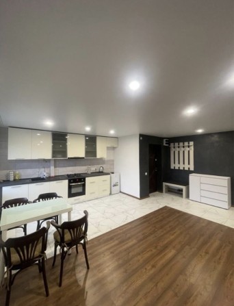 Продаж 3к квартири в Центрі м.Самар - фото 1