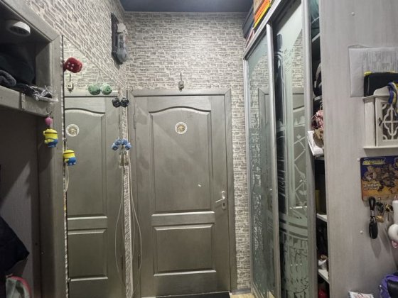 Продаж квартири трикімнатної Светловодск