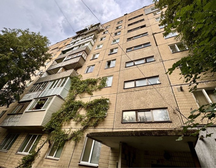 3 х комнатная квартира в центре города Самар/Новомосковск  хозяин - фото 1