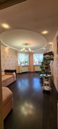 Продам шикарную двухкомнатную квартиру - фото 1