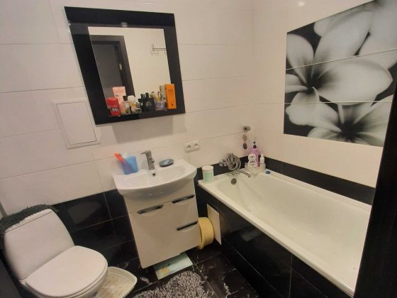 Терміново продам 3-кімнатну квартиру з ремонтом Самар