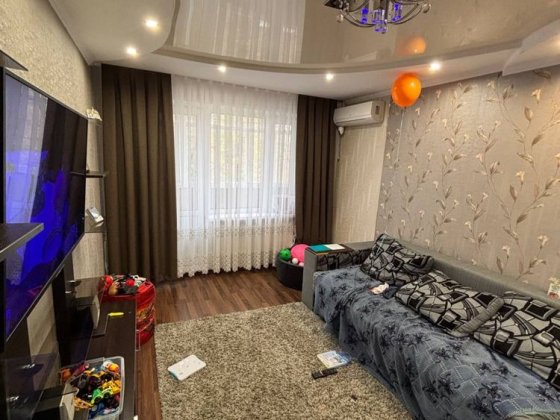 Продам 2-х комн. квартиру Павлоград