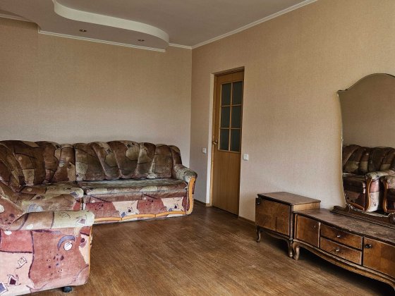 Продам 2-х комнатную квартиру в центре или обменю Павлоград