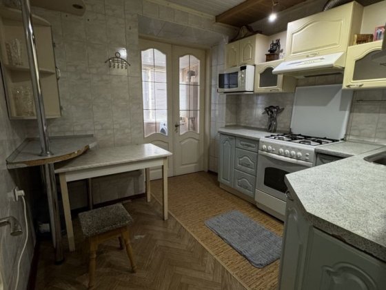 3-х кім квартира , із гаражем Самар