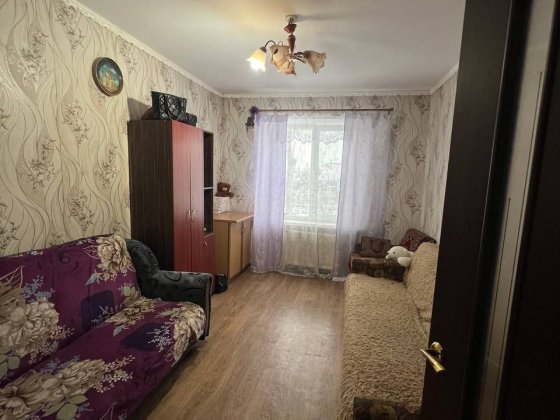 Продам 1 к квартиру в с. Голубовка. Собственник. Самар