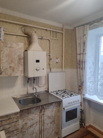 Продам 1 квартиру в місті Сміла, район центр міста. - фото 1