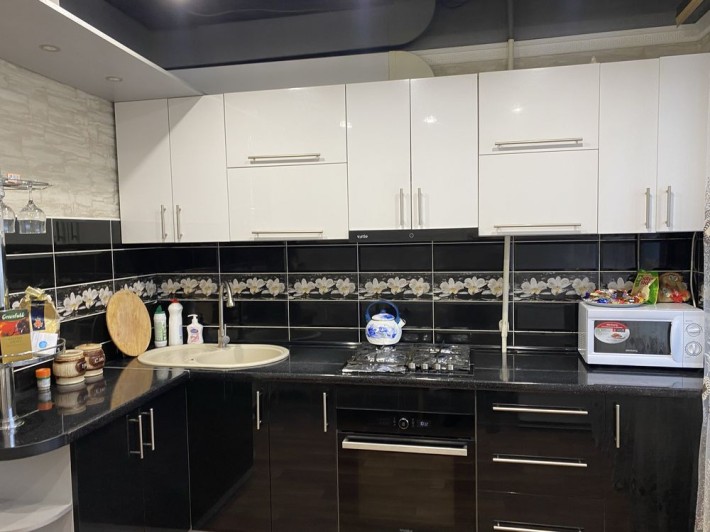 Продам квартиру город Павлоград - фото 1