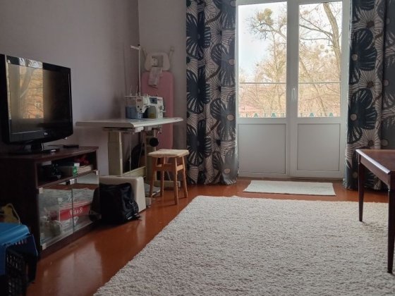 Продам  2 комнатную квартиру ,центр, сталинка Самар