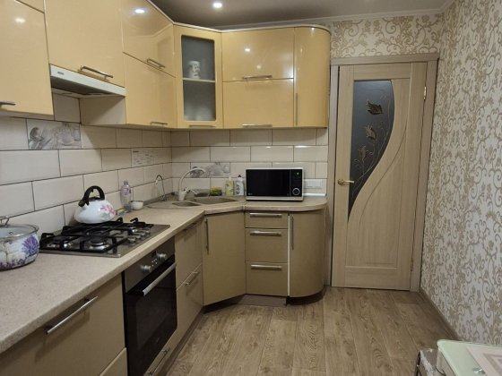 Продам 3к.кв. м. Самар з ремонтом і меблями Самар