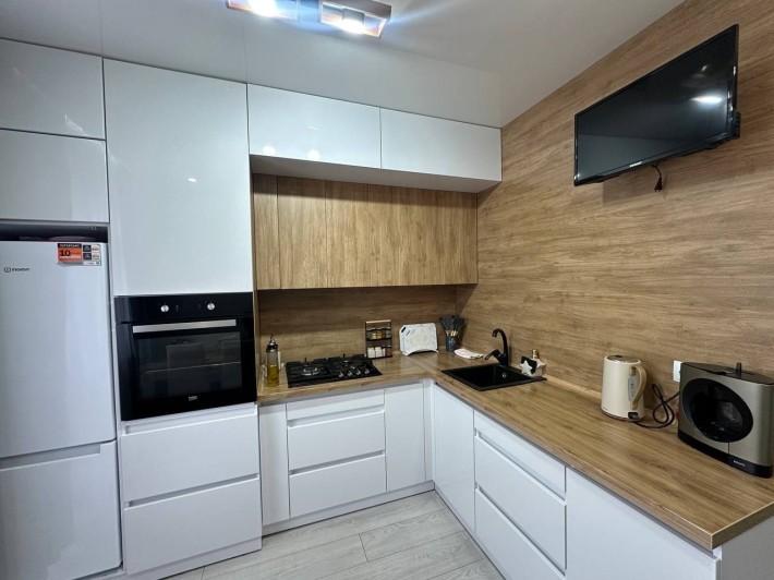 2-х кімнатна в Болгарському містечку! - фото 1