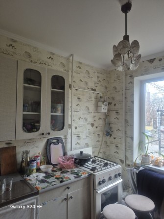 Продам квартиру 2 комнатную - фото 1