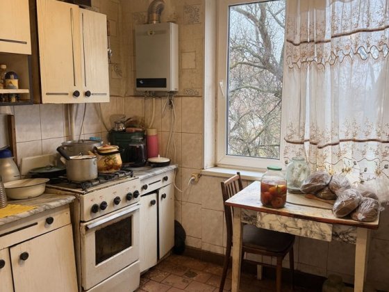 Продам або поміняю 2х комн кв з індивід.опаленн і газ. Колонкою Смела