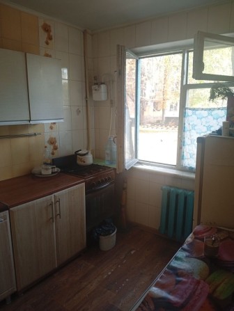 Продам 2-х комнатную квартиру - фото 1