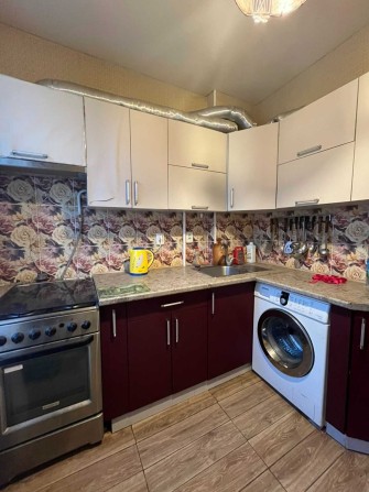 Продается 2-комнатная квартира - фото 1