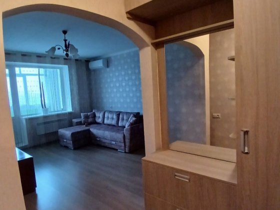 Продам 1км.квартиру Павлоград