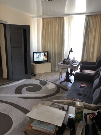 Продам 3-х комнатную квартиру в р-не восьмиквартирная - фото 1