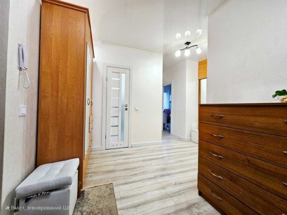 Продається житлова 3-кімнатна квартира на 2-поверсі біля парку... Стрий