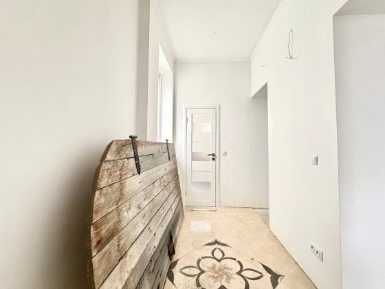 ПРОДАЖ 3 кімнатна квартира в центрі міста в будинку квартирного типу Стрий