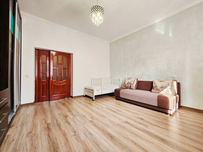 Чудова пропозиція 2-кім. квартири в центрі міста Стрий! - фото 1