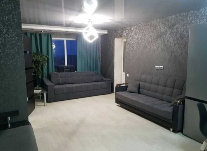 Продается 2-х комнатная квартира с ремонтом. Центр - фото 1