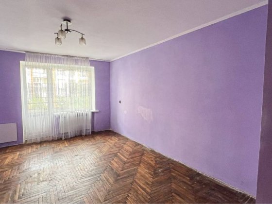 Продається 2 кімнатна простора  квартира в Трускавці Трускавець