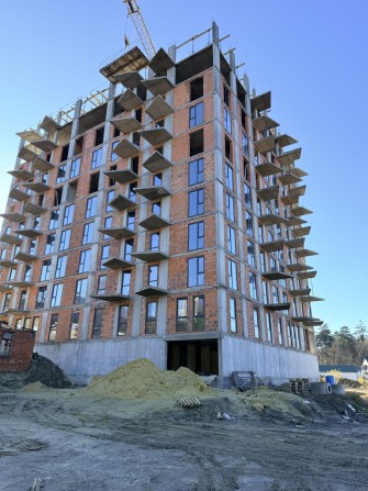 Квартири у новобудові з бомбосховищем та паркінгом - фото 1